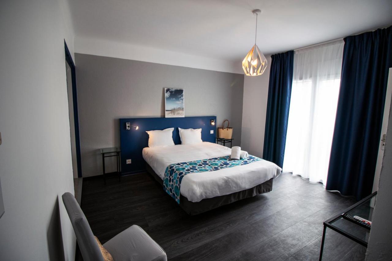Hotel Bel Azur Six-Fours-les-Plages Exteriör bild