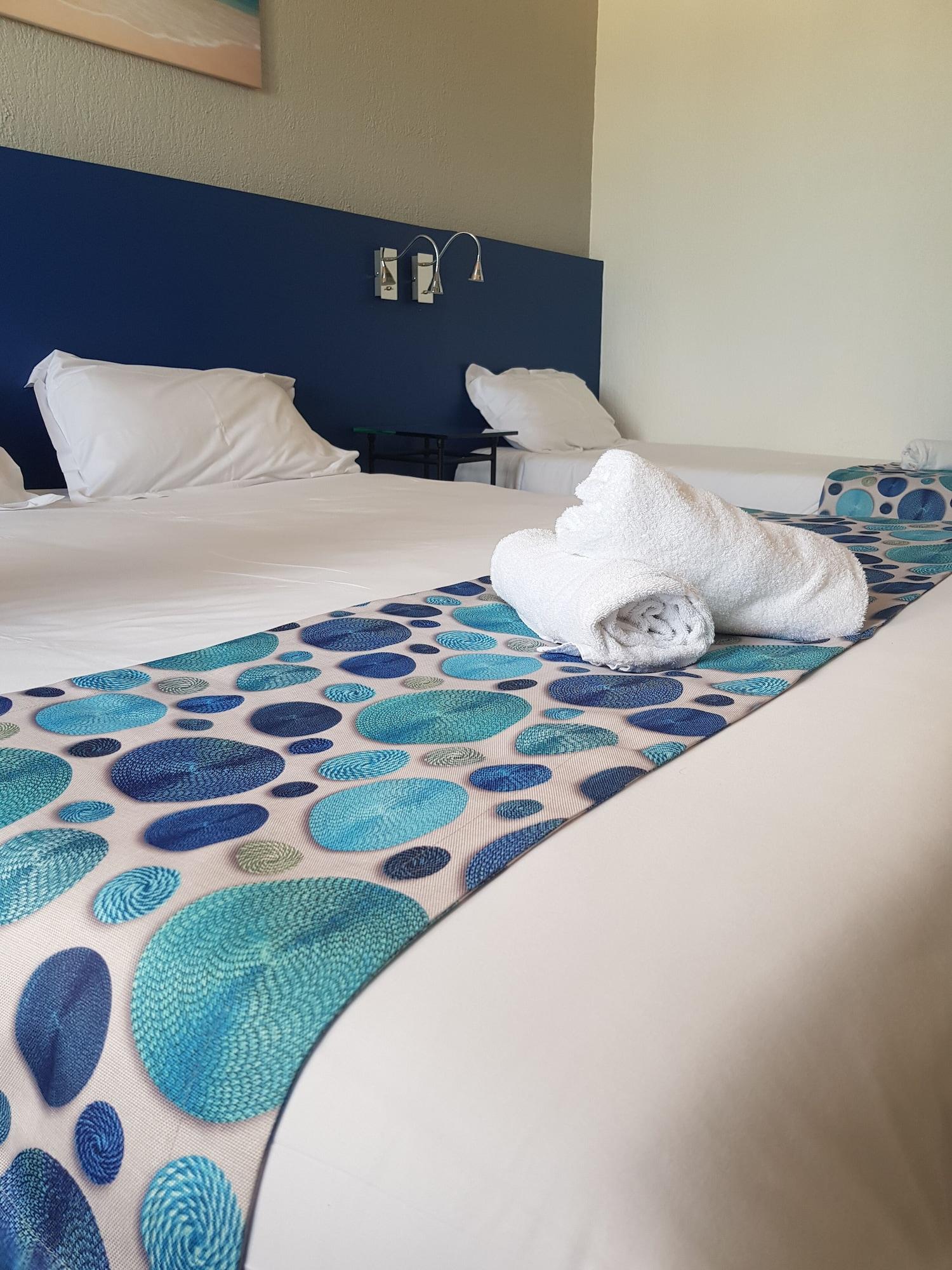 Hotel Bel Azur Six-Fours-les-Plages Exteriör bild