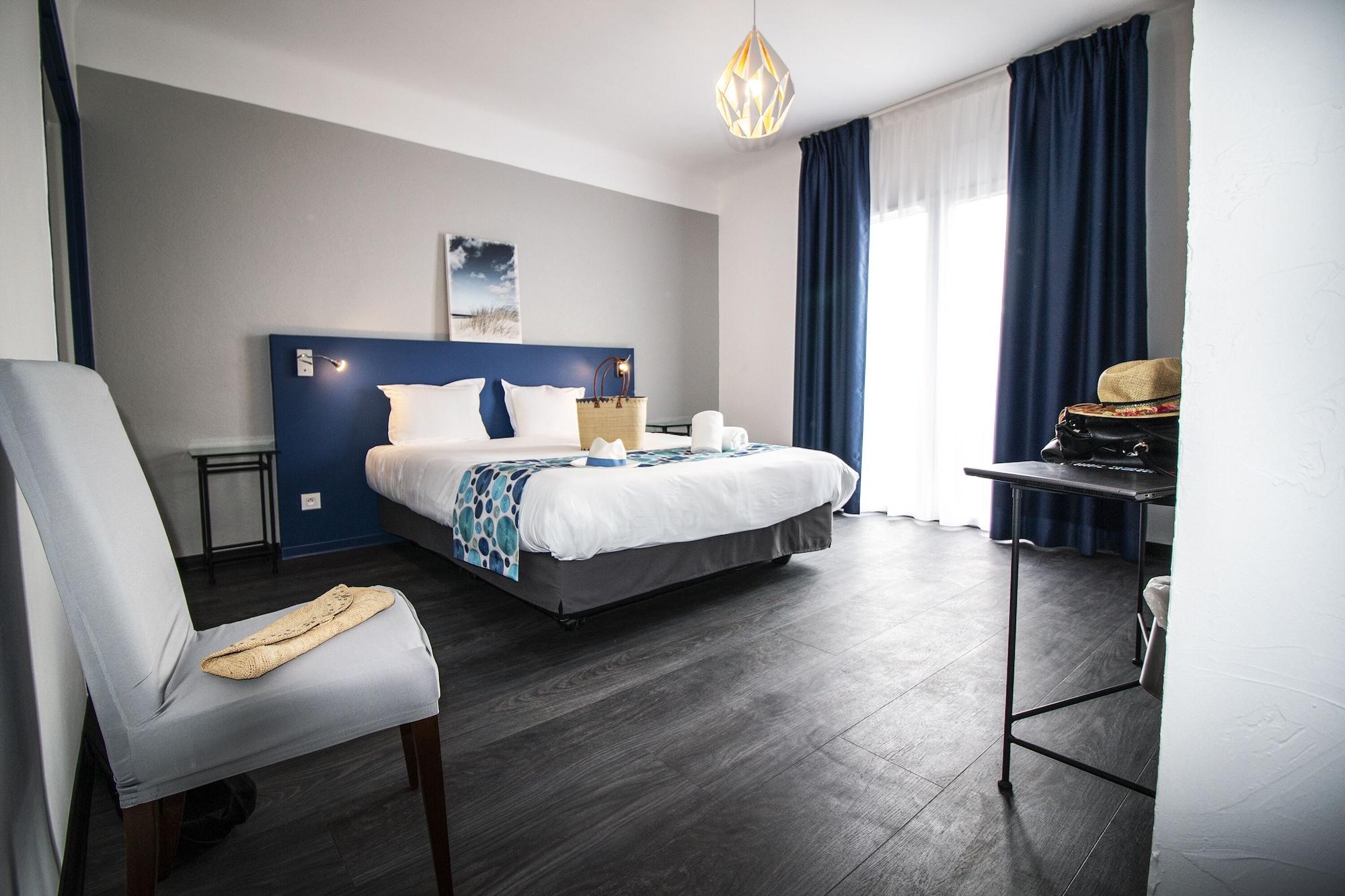 Hotel Bel Azur Six-Fours-les-Plages Exteriör bild
