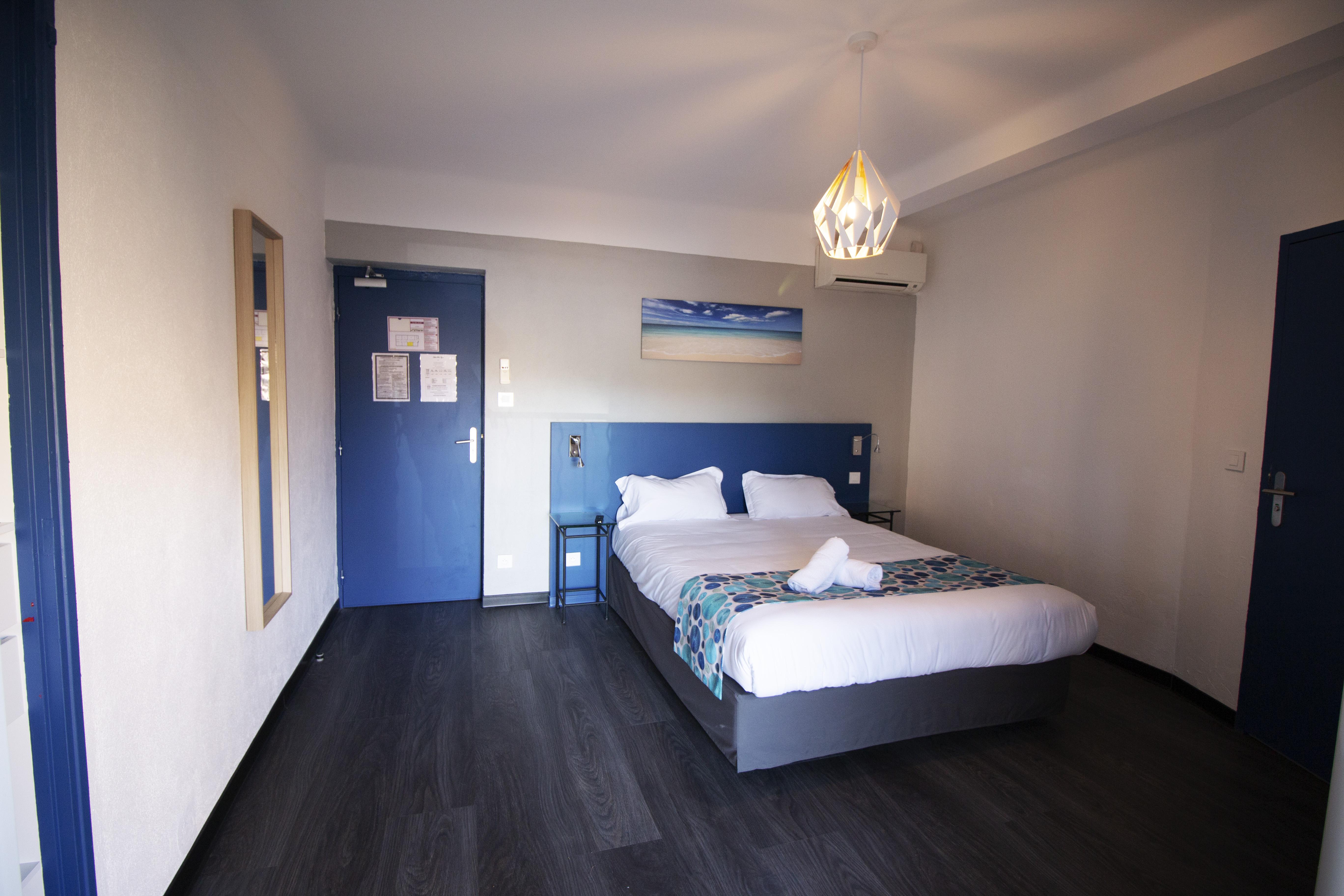 Hotel Bel Azur Six-Fours-les-Plages Exteriör bild