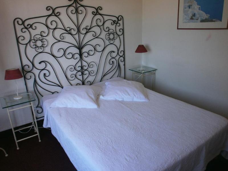 Hotel Bel Azur Six-Fours-les-Plages Exteriör bild