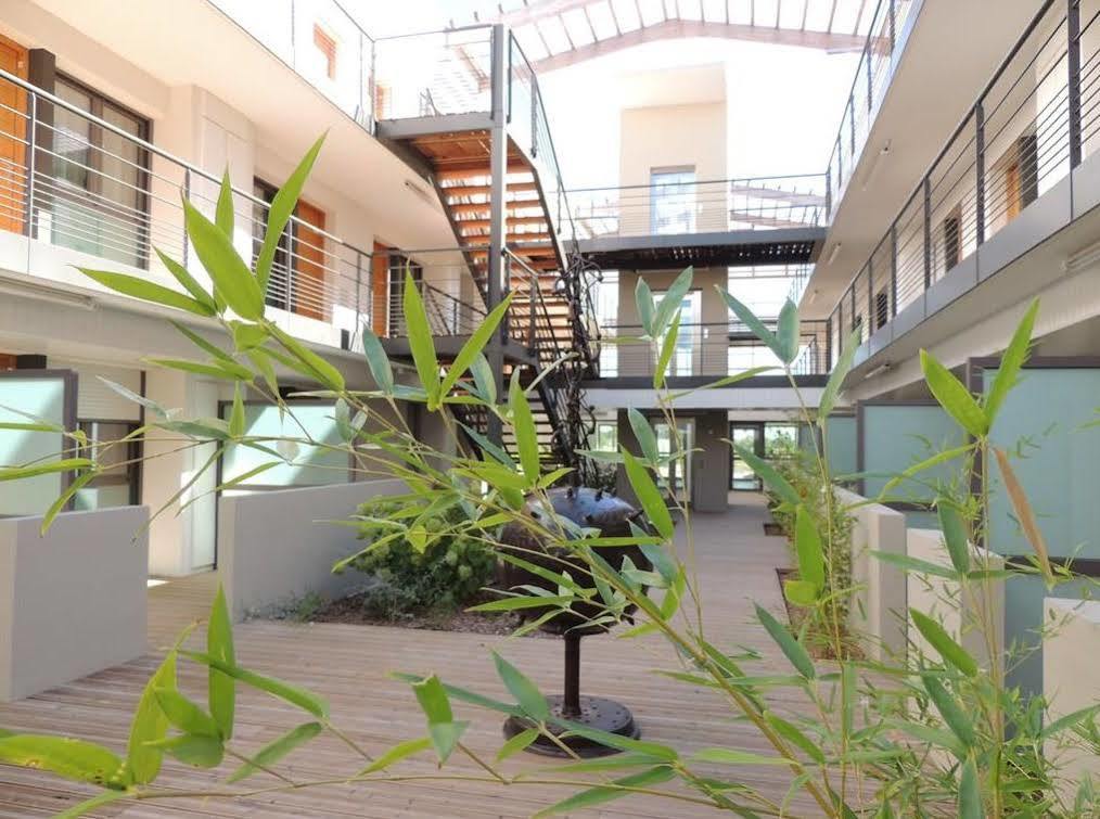 Hotel Bel Azur Six-Fours-les-Plages Exteriör bild