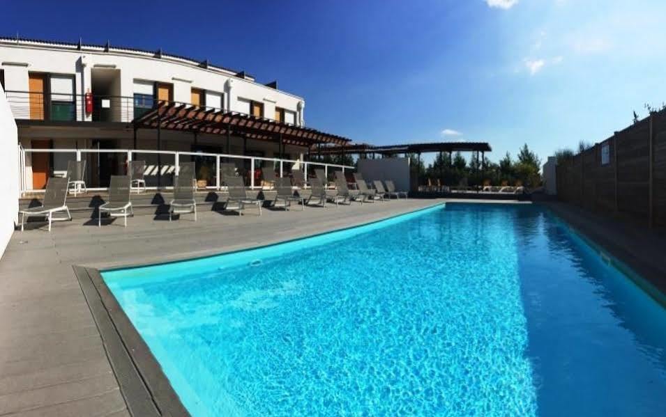 Hotel Bel Azur Six-Fours-les-Plages Exteriör bild