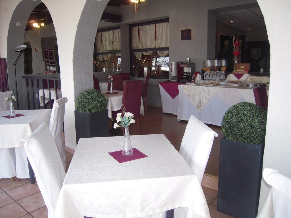 Hotel Bel Azur Six-Fours-les-Plages Exteriör bild
